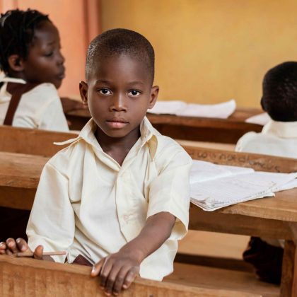 group-african-kids-paying-attention-class (1)